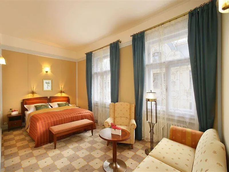 Hotel Paris Prague