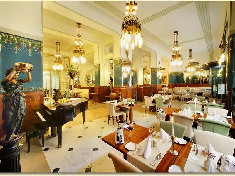 Hotel Paris Πράγα